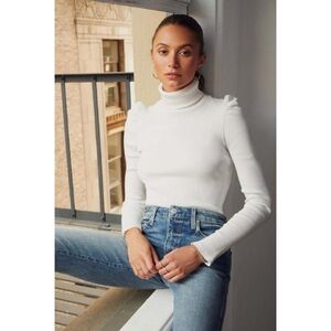 NWT AMO Denim Puff Sleeve Ribbed Turtleneck, Size Medium, Color Vintage White